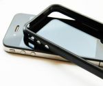 Schutzhülle für iPhone 4 mit Metallbuttons …:::SCHWARZ